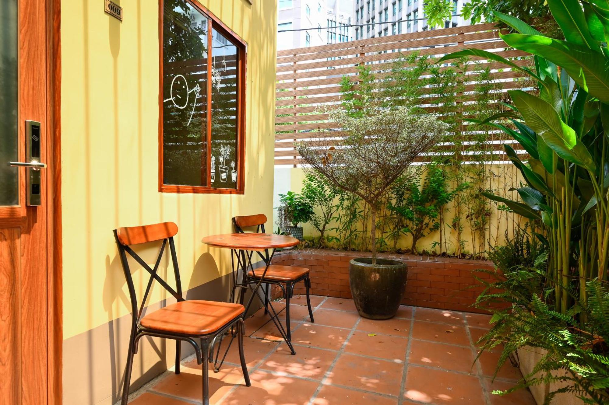 Отель Jade Garden - Secret Courtyard In Saigon Хошимин Экстерьер фото