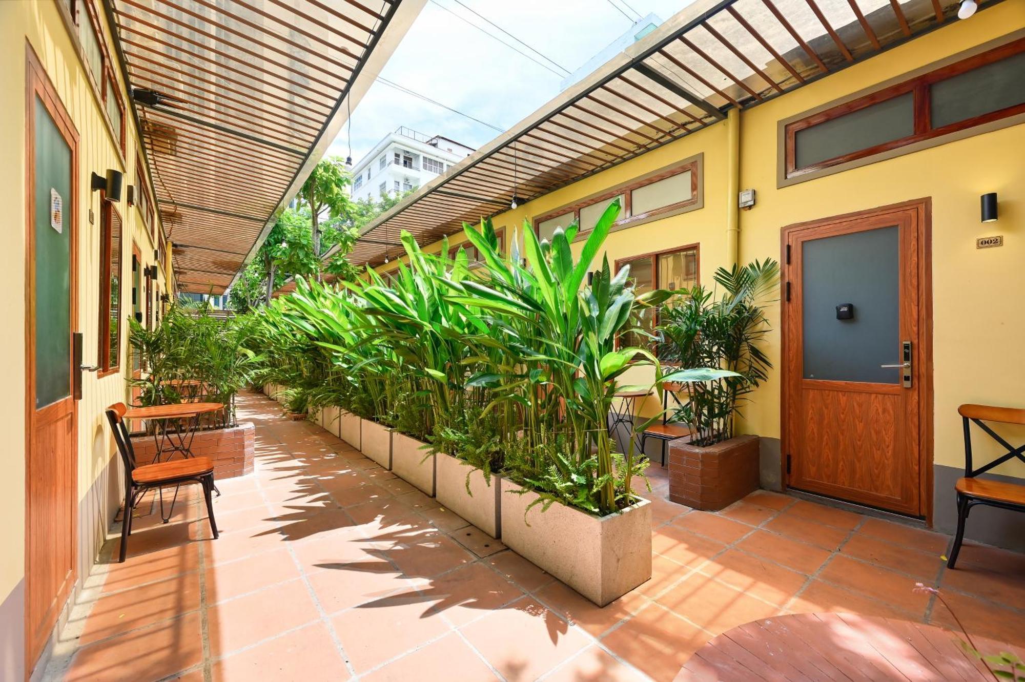 Отель Jade Garden - Secret Courtyard In Saigon Хошимин Экстерьер фото